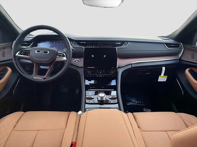 2025 Jeep Grand Cherokee L Summit 4x4