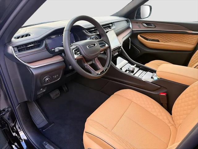 2025 Jeep Grand Cherokee L Summit 4x4