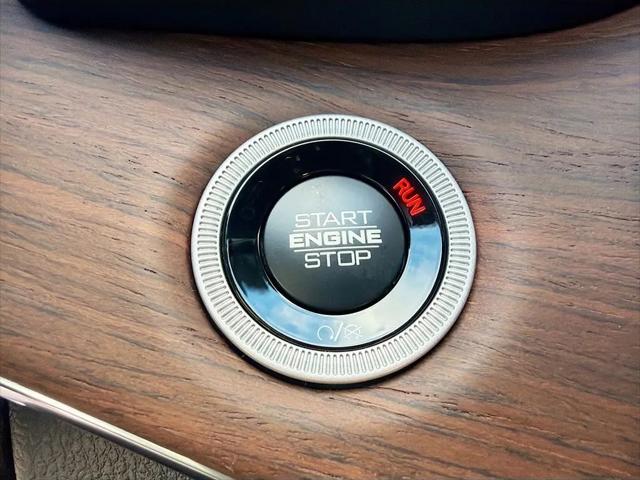 2025 Jeep Grand Cherokee L Summit 4x4