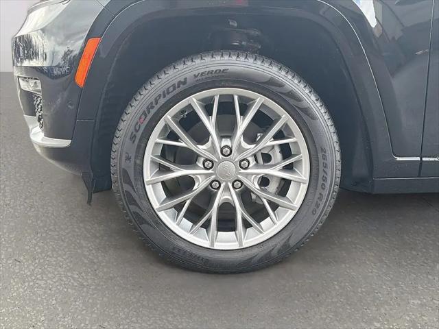 2025 Jeep Grand Cherokee L Summit 4x4