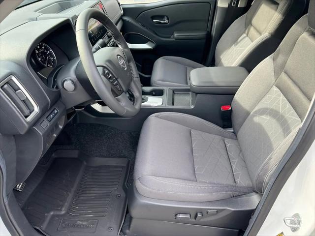 2026 Nissan Frontier Crew Cab SV 4x2