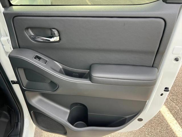 2026 Nissan Frontier Crew Cab SV 4x2