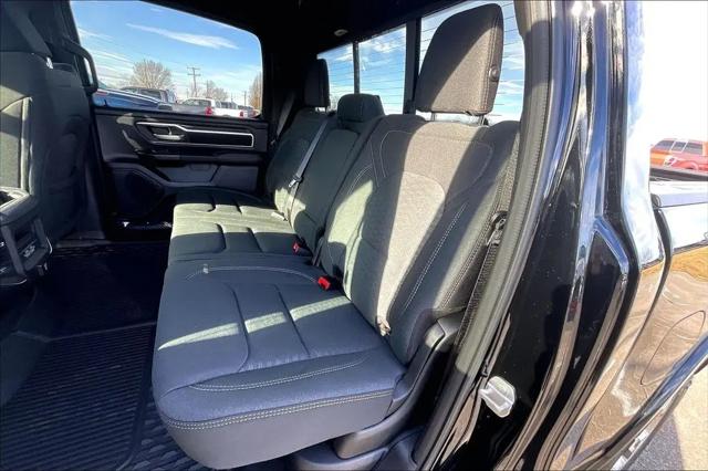2026 Ram 1500 Big Horn Crew Cab 4x4 5'7" Box