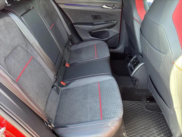 2026 Volkswagen Golf GTI SE