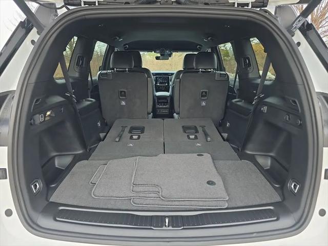 2025 Jeep Grand Cherokee L Altitude 4x4