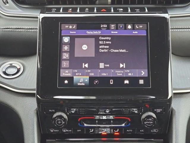 2025 Jeep Grand Cherokee L Altitude 4x4