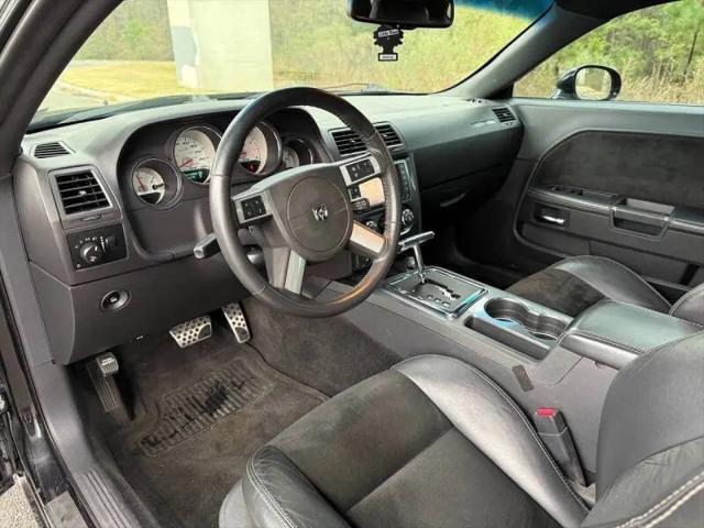 2010 Dodge Challenger SRT8