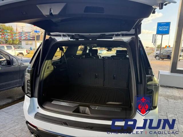 2026 Chevrolet Suburban RST, 4WD