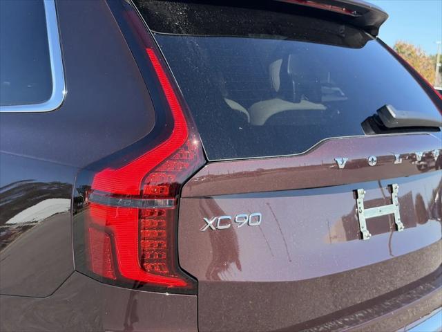 2026 Volvo XC90 Plus, B5 AWD Gas (mild hybrid), Gasoline, Bright, 7 Seats