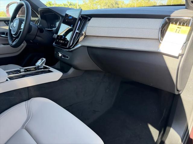 2026 Volvo XC90 Plus, B5 AWD Gas (mild hybrid), Gasoline, Bright, 7 Seats