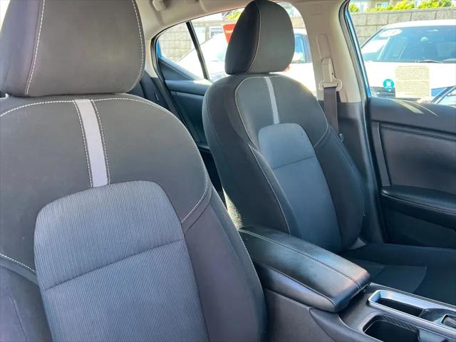 2022 Nissan Sentra SV Xtronic CVT