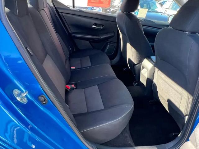 2022 Nissan Sentra SV Xtronic CVT