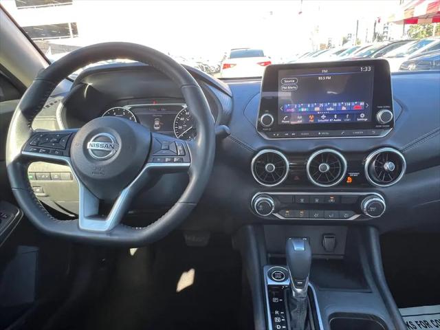 2022 Nissan Sentra SV Xtronic CVT