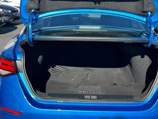 2022 Nissan Sentra SV Xtronic CVT