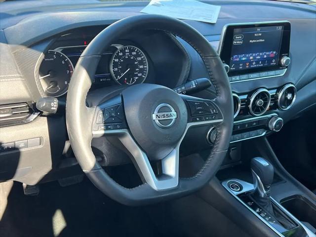 2022 Nissan Sentra SV Xtronic CVT