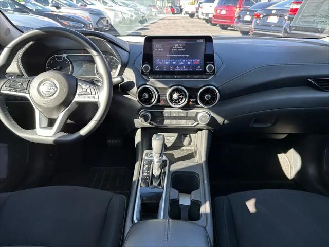 2022 Nissan Sentra SV Xtronic CVT