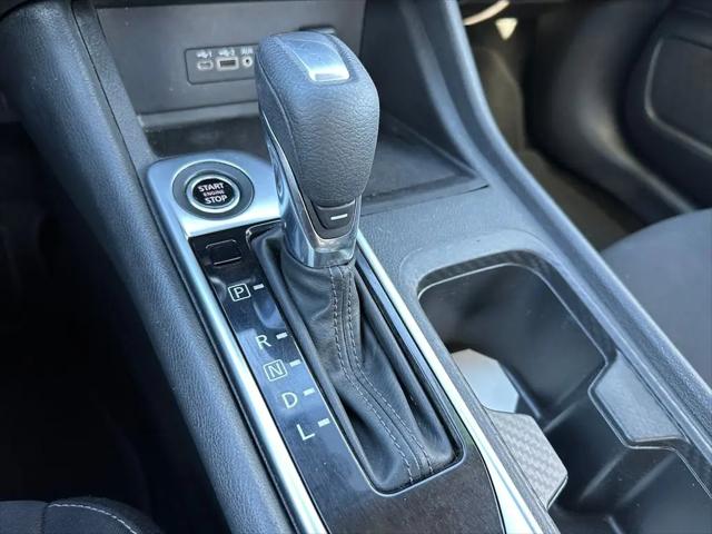 2022 Nissan Sentra SV Xtronic CVT