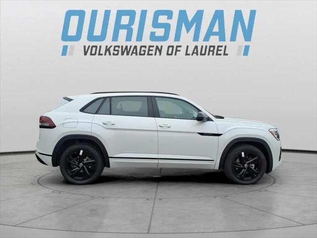 2026 Volkswagen Atlas Cross Sport SEL R-Line Black