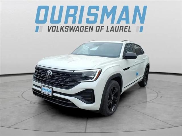 2026 Volkswagen Atlas Cross Sport SEL R-Line Black
