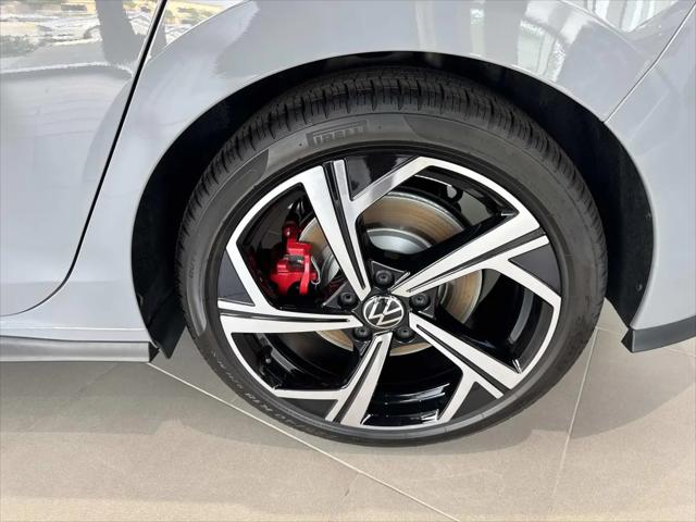 2026 Volkswagen Golf GTI SE