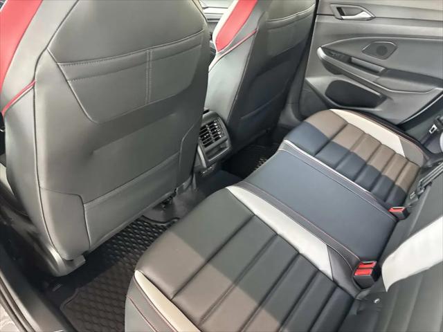 2026 Volkswagen Golf GTI SE