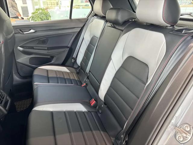 2026 Volkswagen Golf GTI SE