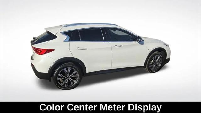 2019 INFINITI QX30 LUXE