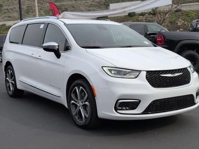 2026 Chrysler Pacifica Pinnacle AWD