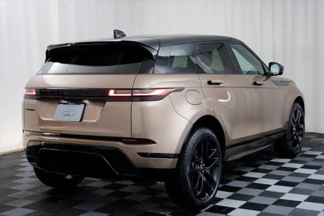 2026 Land Rover Range Rover Evoque Dynamic SE