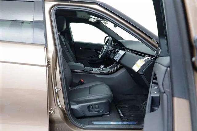 2026 Land Rover Range Rover Evoque Dynamic SE