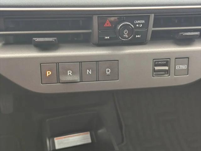 2026 Nissan LEAF PLATINUM+