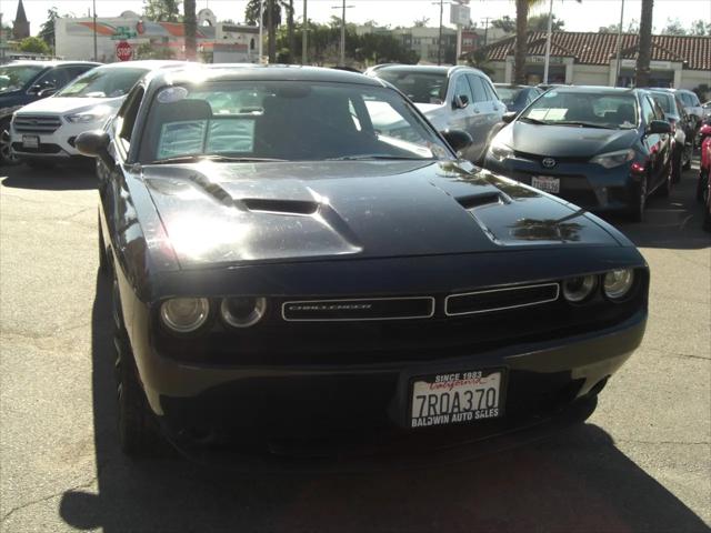2016 Dodge Challenger SXT