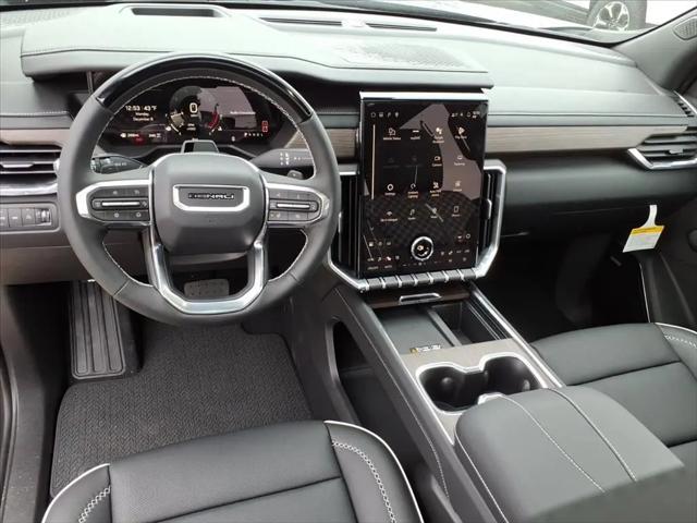 2026 GMC Acadia Denali AWD
