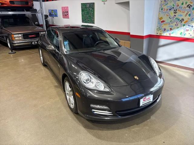 2013 Porsche Panamera 4S