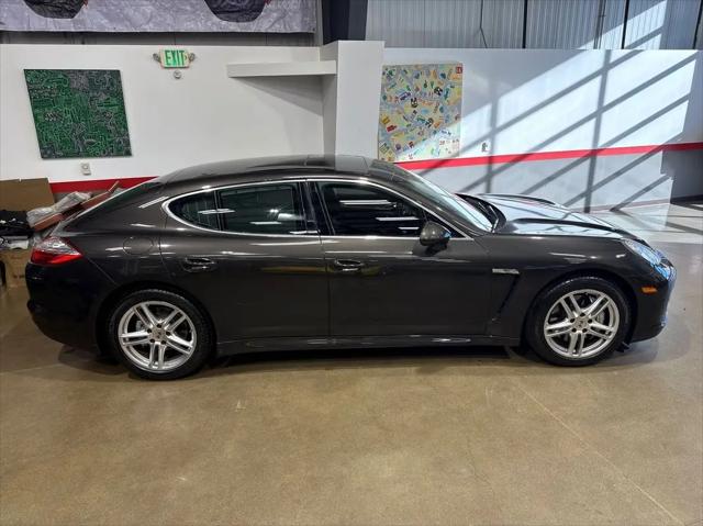 2013 Porsche Panamera 4S