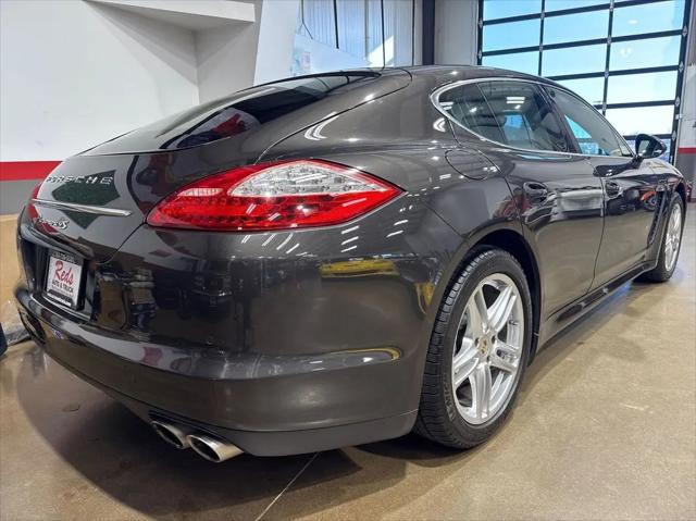 2013 Porsche Panamera 4S