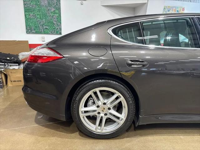 2013 Porsche Panamera 4S