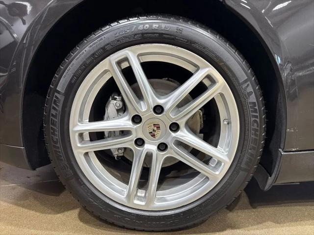 2013 Porsche Panamera 4S