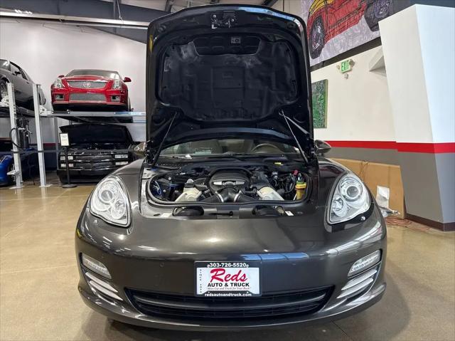 2013 Porsche Panamera 4S