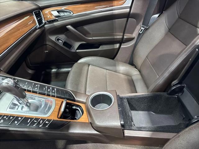 2013 Porsche Panamera 4S