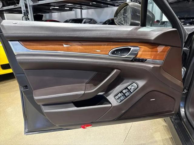 2013 Porsche Panamera 4S