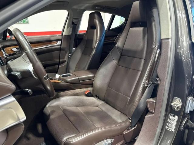 2013 Porsche Panamera 4S