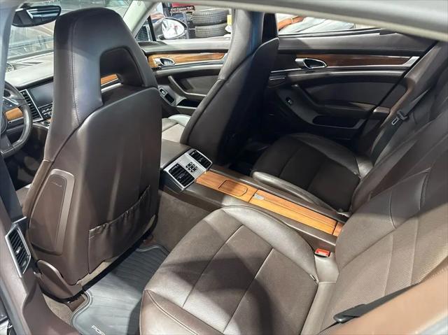 2013 Porsche Panamera 4S