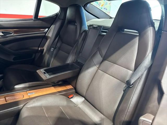 2013 Porsche Panamera 4S