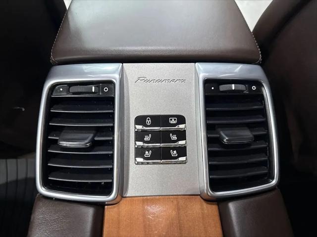 2013 Porsche Panamera 4S