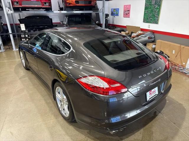 2013 Porsche Panamera 4S
