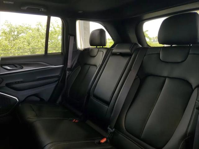 2026 Jeep Grand Cherokee Limited 4x2