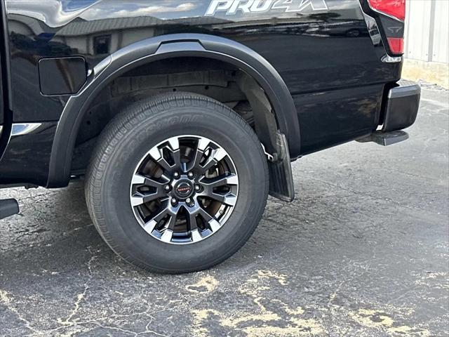 2020 Nissan Titan Crew Cab PRO-4X 4x4