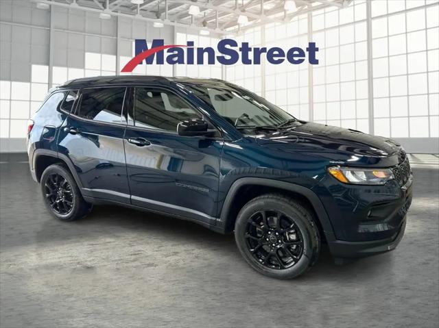 2026 Jeep Compass Latitude Altitude