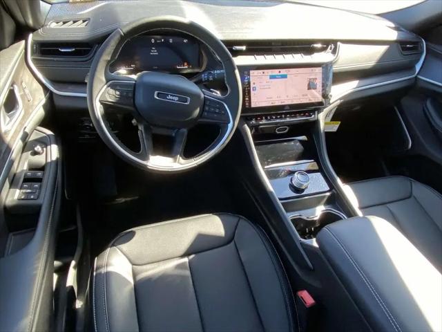 2026 Jeep Grand Cherokee Limited 4x2